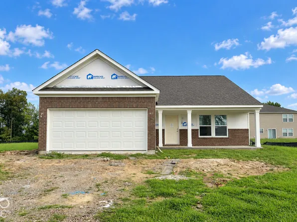 2023 Sandhill Dr, Seymour, IN 47274
