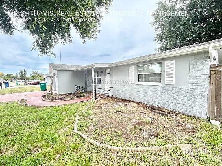 3323 Fairmount Dr — Photo 4