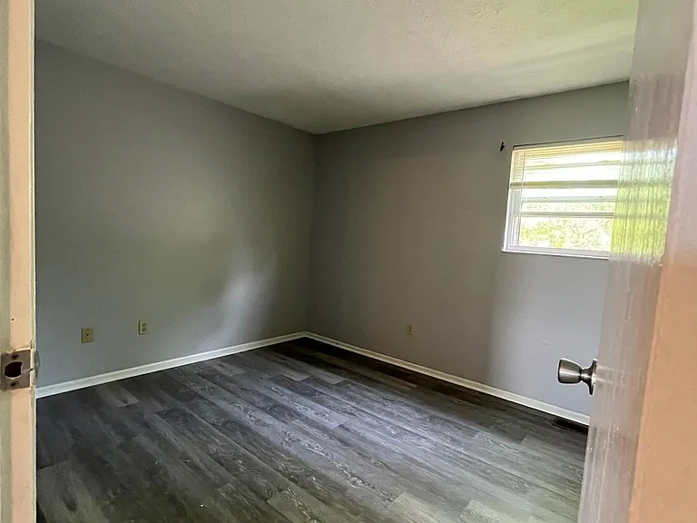 6643 Fairway Ave — Photo 18