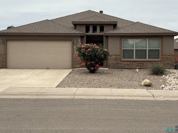 5017 W Hardtack Rd, Hobbs, NM 88240
