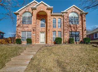 2405 Shorewood Ct, Rowlett, TX 75088
