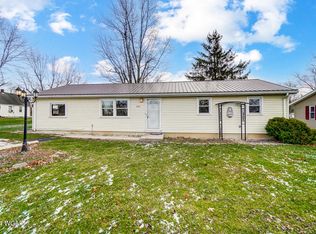 103 S 5th St, Oakwood, OH 45873