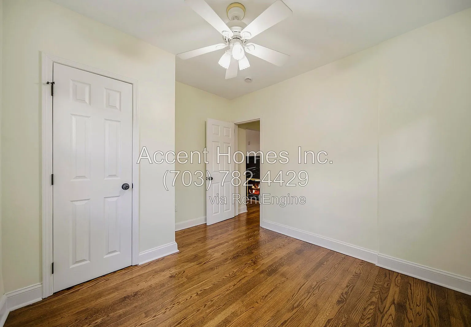 3 bed, 2.0 bath, 1721 sqft, $4,100 — Photo 3