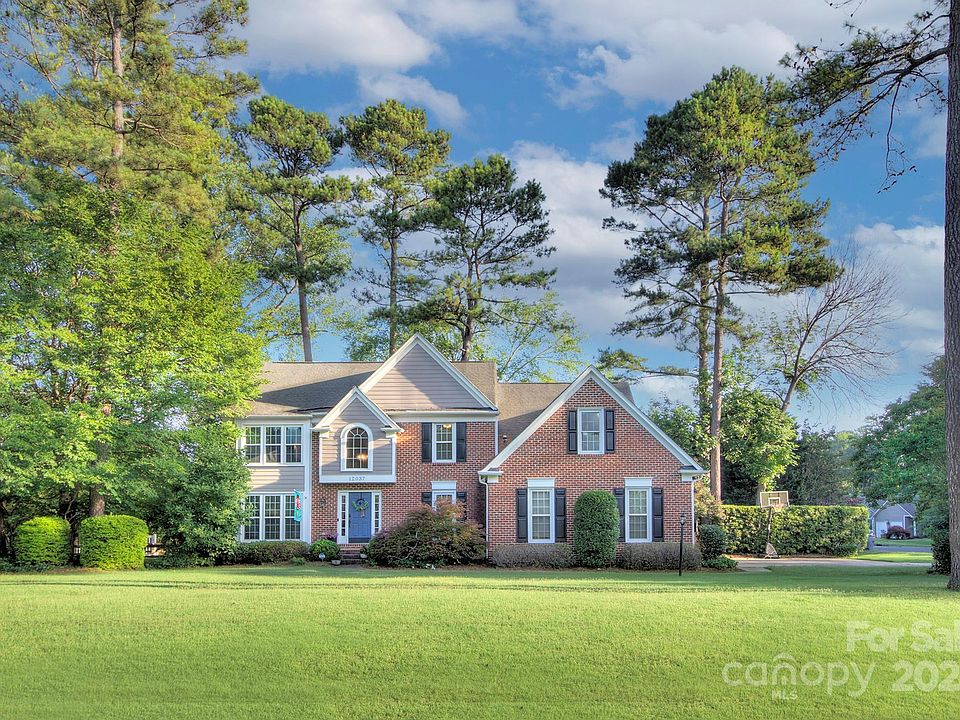 12037 Provincetowne Dr, Charlotte, NC 28277 Zillow