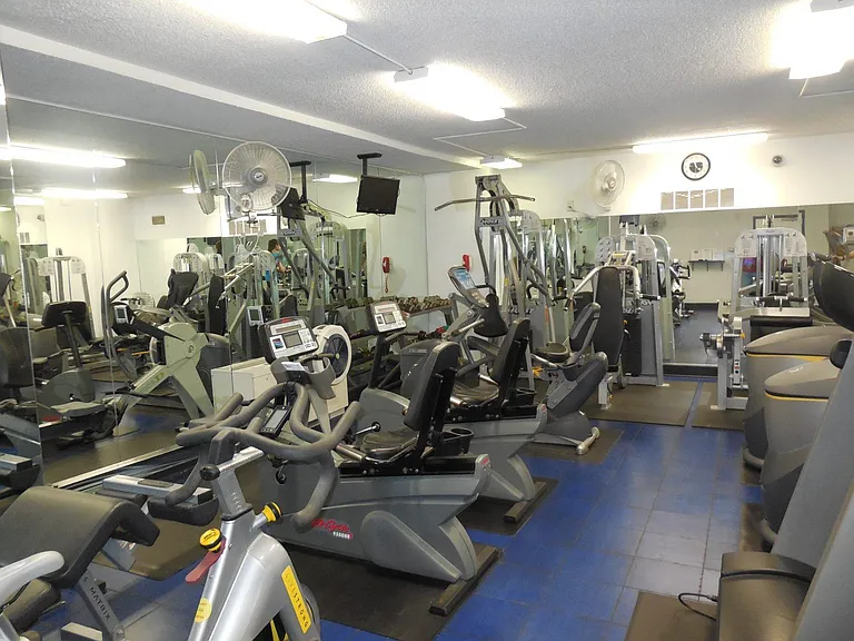 10401 Grosvenor Pl #1427 — Photo 35