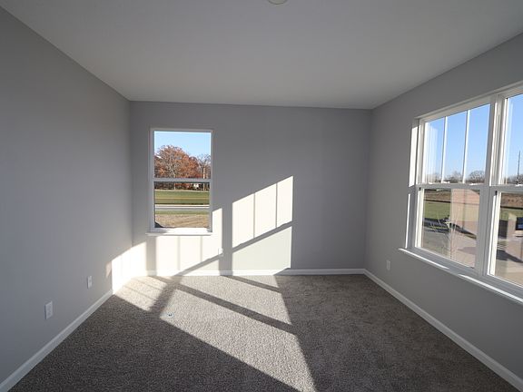 5th image of 10704 Mangrove Dr