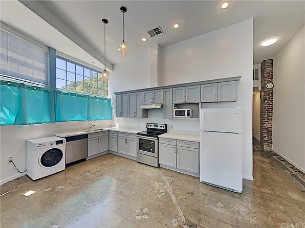 2803 38th Ave, Oakland, CA 94619