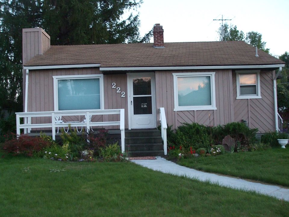 1st image of 222 E 16th St