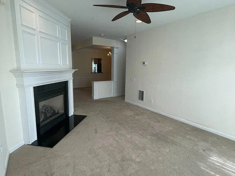 53 Williams Dr — Photo 10