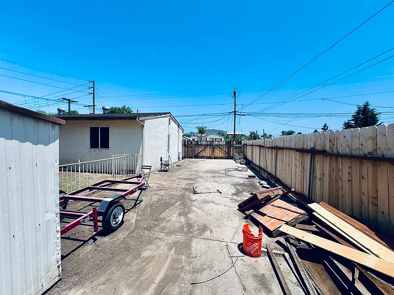 1203 Marline Ave — Photo 15