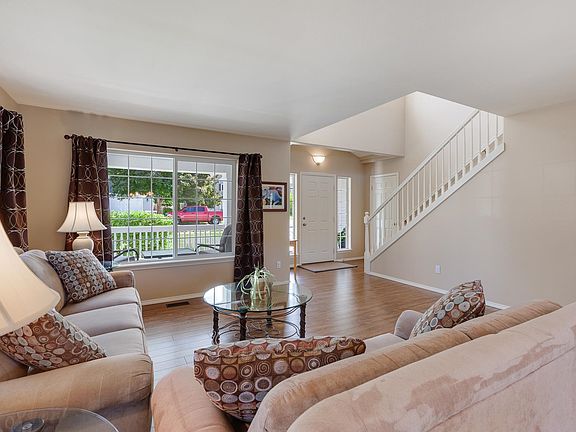 5th image of 607 N Homestead Dr