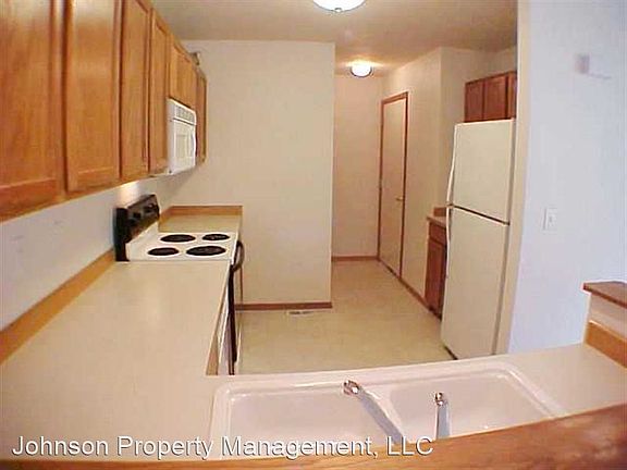 4th image of 12727 N Dakota St #B