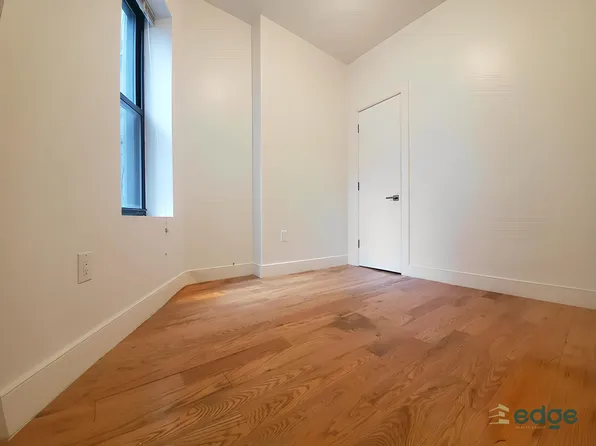 1279 Saint Johns Place image 9 of 16