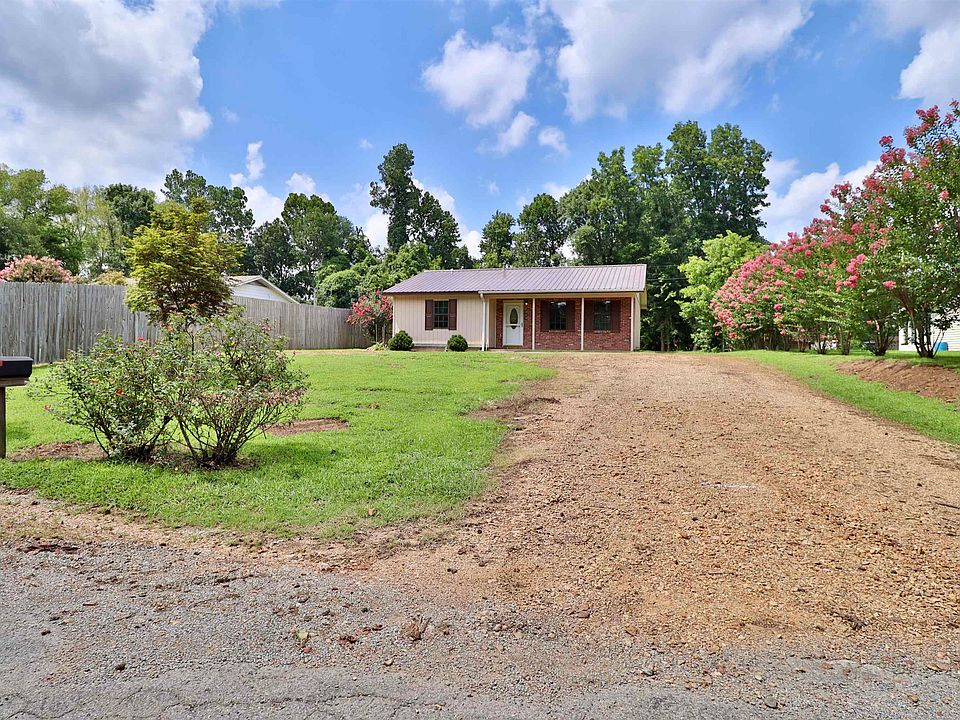 1st image of 80 Long Hole Rd
