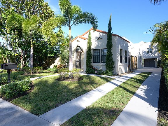 3rd image of 843 Claremore Drive