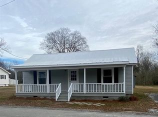 115 Holmes St, Erwin, NC 28339