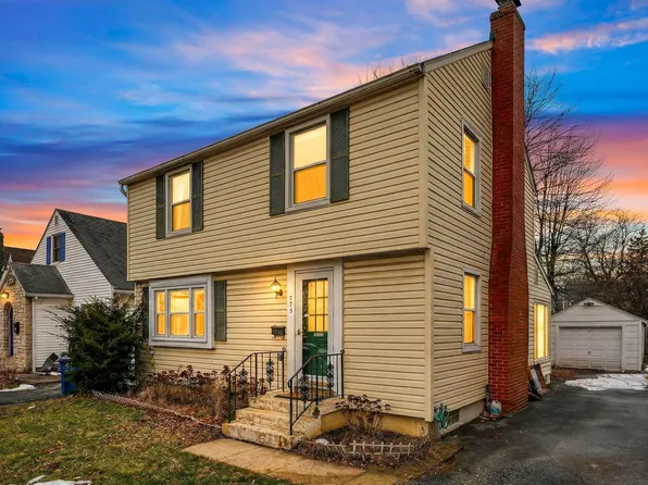 575 Chestershire Rd, Columbus, OH 43204