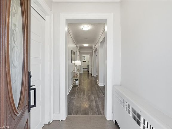5th image of 56 King St