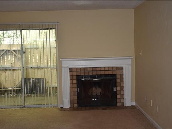 4th image of 6701 Dickens Ferry Rd APT 23