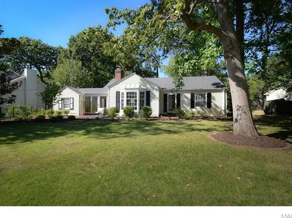 9317 Big Bend Blvd, Saint Louis, MO 63119