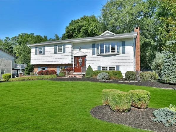 6 Castle Court, Thiells, NY 10984