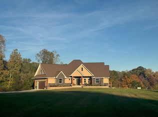 10317 Mooreville Rd, Saline, MI 48176