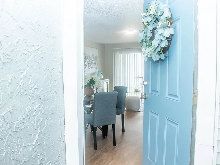The Element at River Pointe — Photo 21