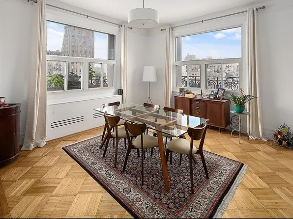 26 East 63rd Street image 1 of 11