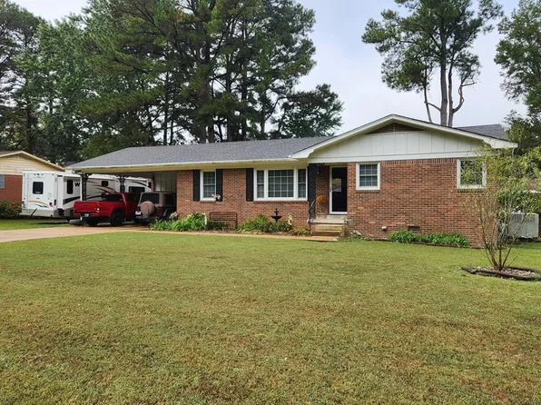 7085 Clemmer Dr, Milan, TN 38358