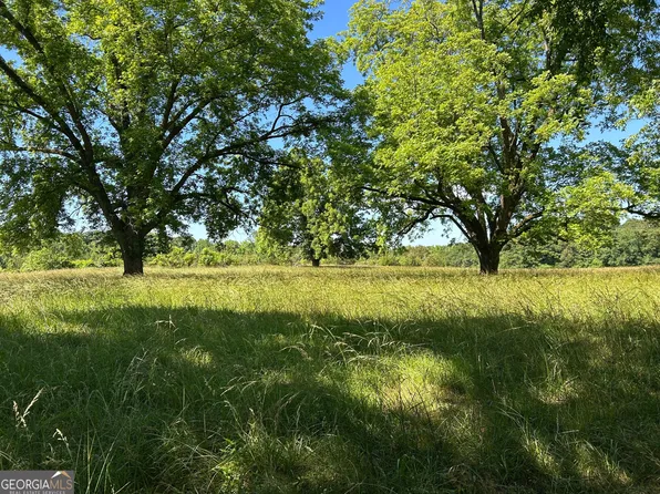 1185 Thirteen Forks Rd, Elberton, GA 30635