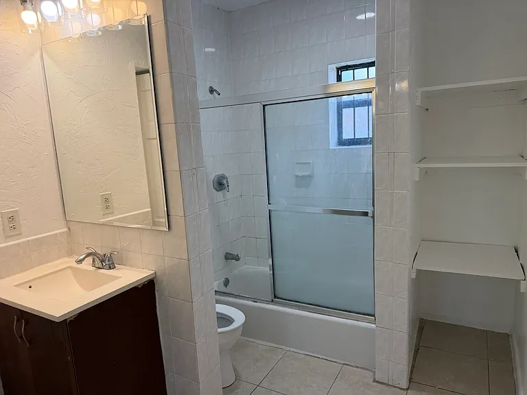 4761 NW 11th Ave #REAR — Photo 9
