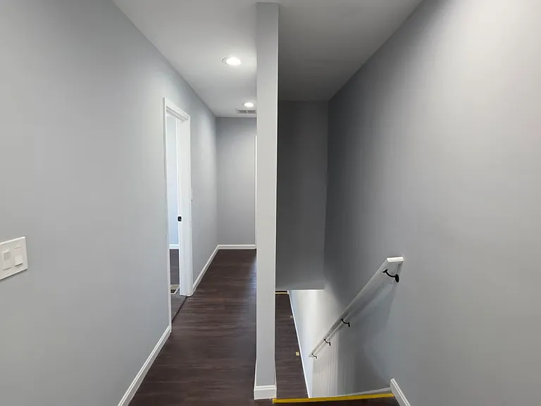 2920 E Madison St — Photo 24