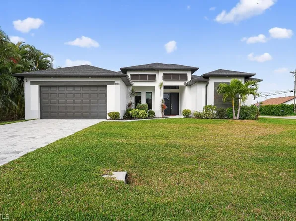 2118 SW 14th Pl, Cape Coral, FL 33991