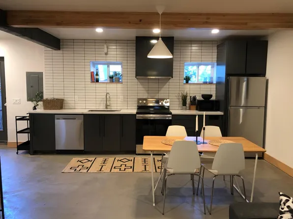 3825 SE 14th Ave #B, Portland, OR 97202