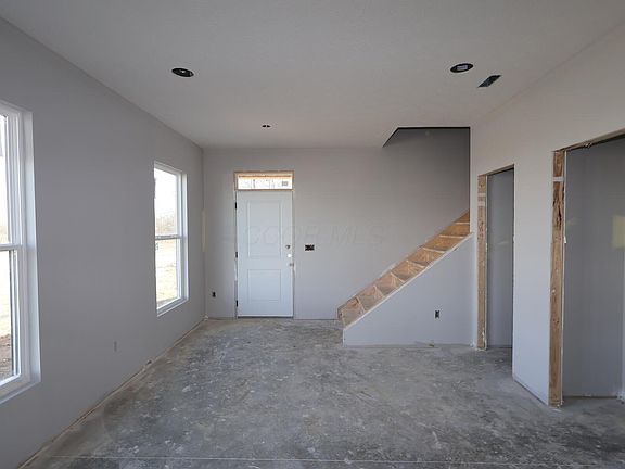 5th image of 5614 Dutch Ln