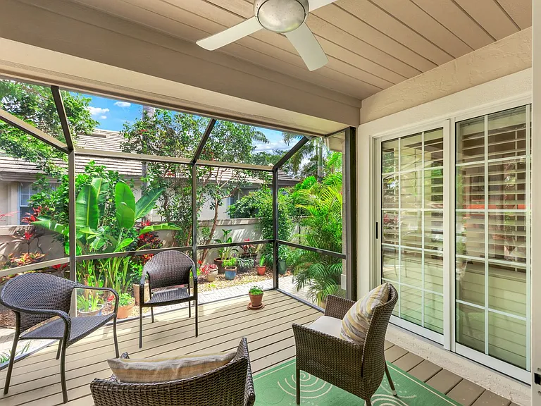 27161 Enclave Dr — Photo 10
