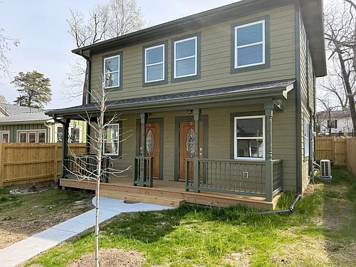 420 Gurley St #A Photo 1
