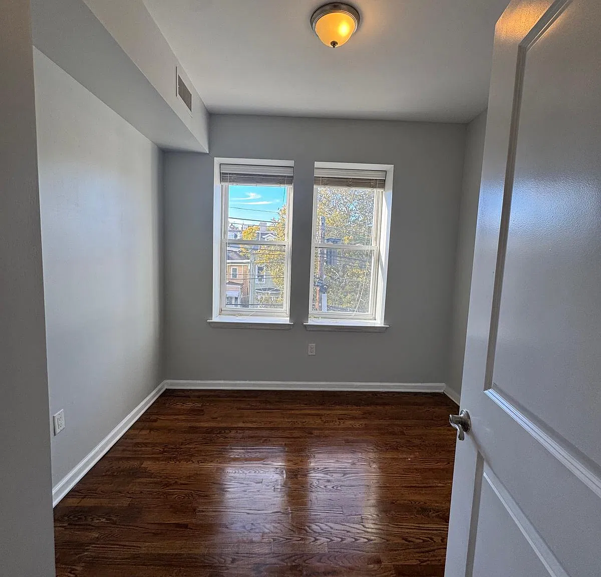 2 bed, $1,800 — Photo 3
