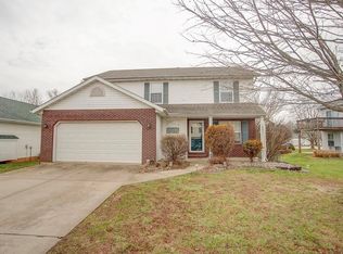 332 Sweetwater Ln, O Fallon, IL 62269