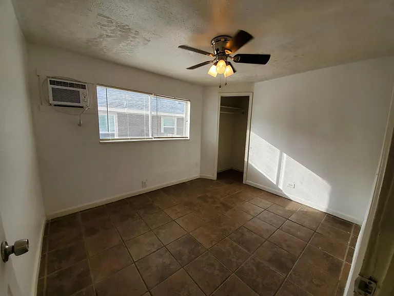 2810 Monterey St #3 — Photo 4