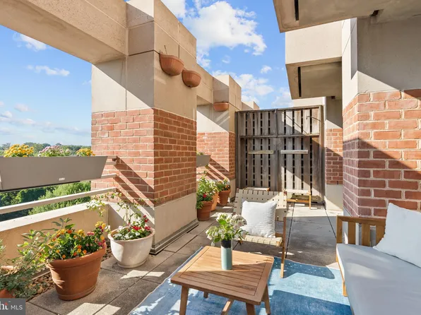 1275 25th St NW APT 610, Washington, DC 20037