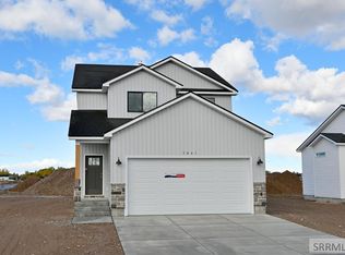 3041 Peacock Ln, Idaho Falls, ID 83406
