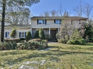 11 Greenbriar Ln, Montvale, NJ 07645