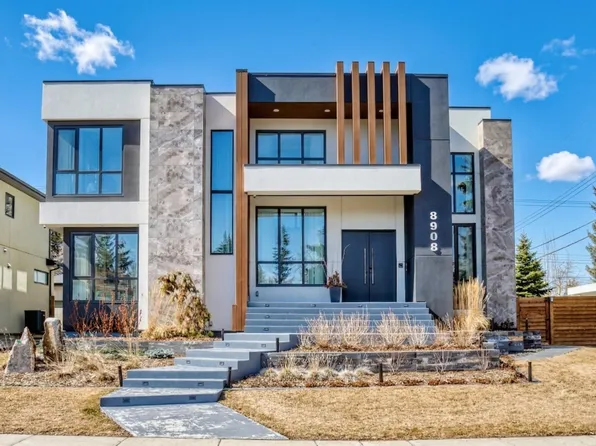 8908 140th St NW, Edmonton, AB T5R 0J3