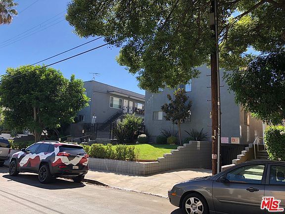 4th image of 1349 N Martel Ave