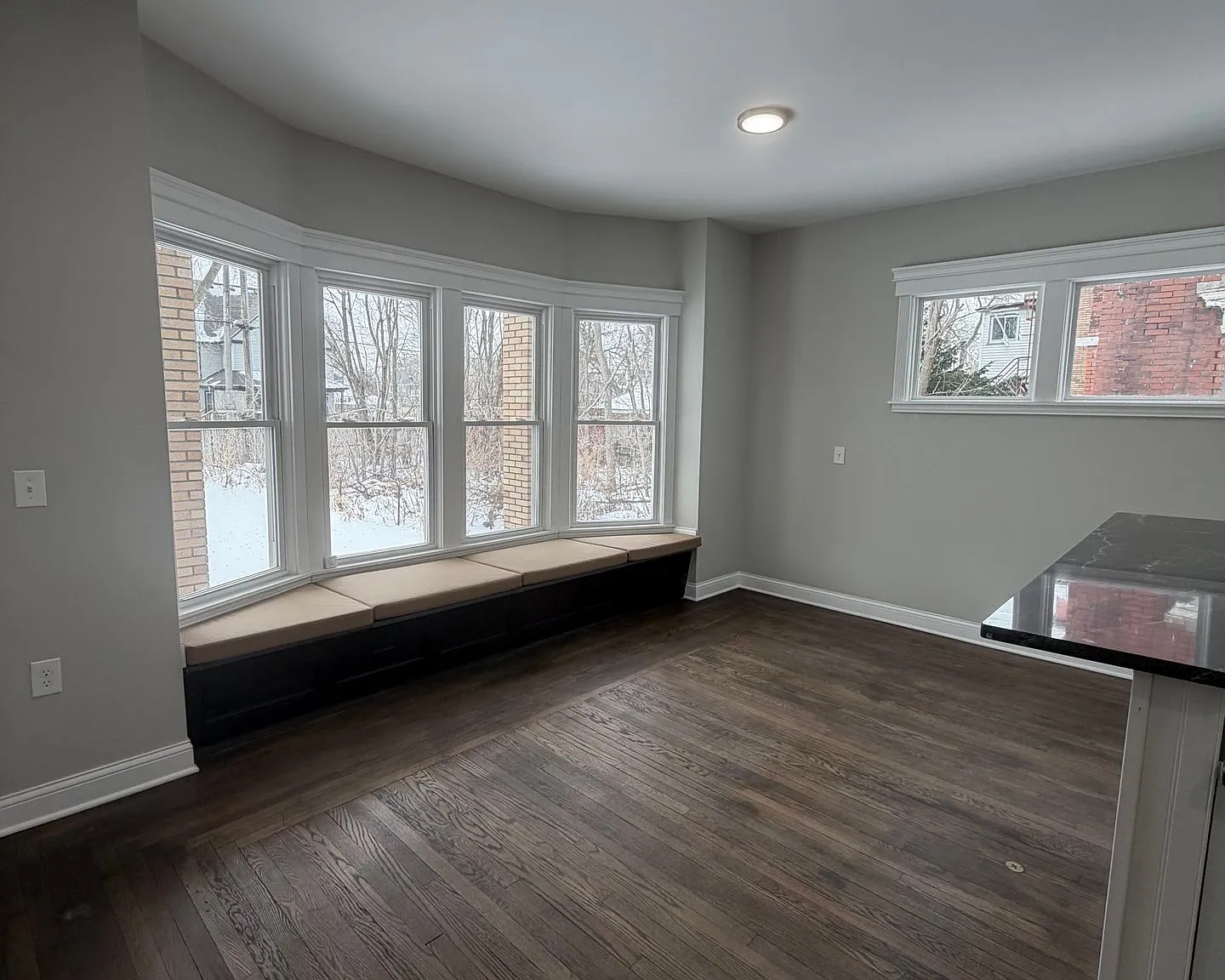 445 E Grand Blvd. — Photo 3