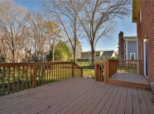 105 E Shefford St, Greer, SC 29650