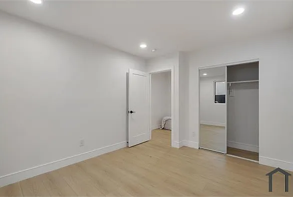 4 bed, $3,850 — Photo 2