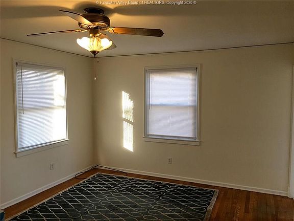 3rd image of 601 Churchill Dr