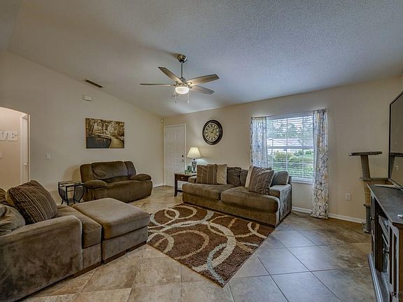 5th image of 50 Wynnfield Dr
